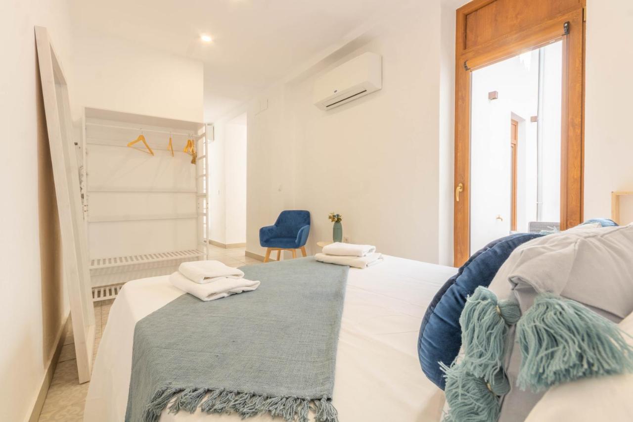 Apartamentos Miguel De Cervantes Centro Kordoba Zewnętrze zdjęcie