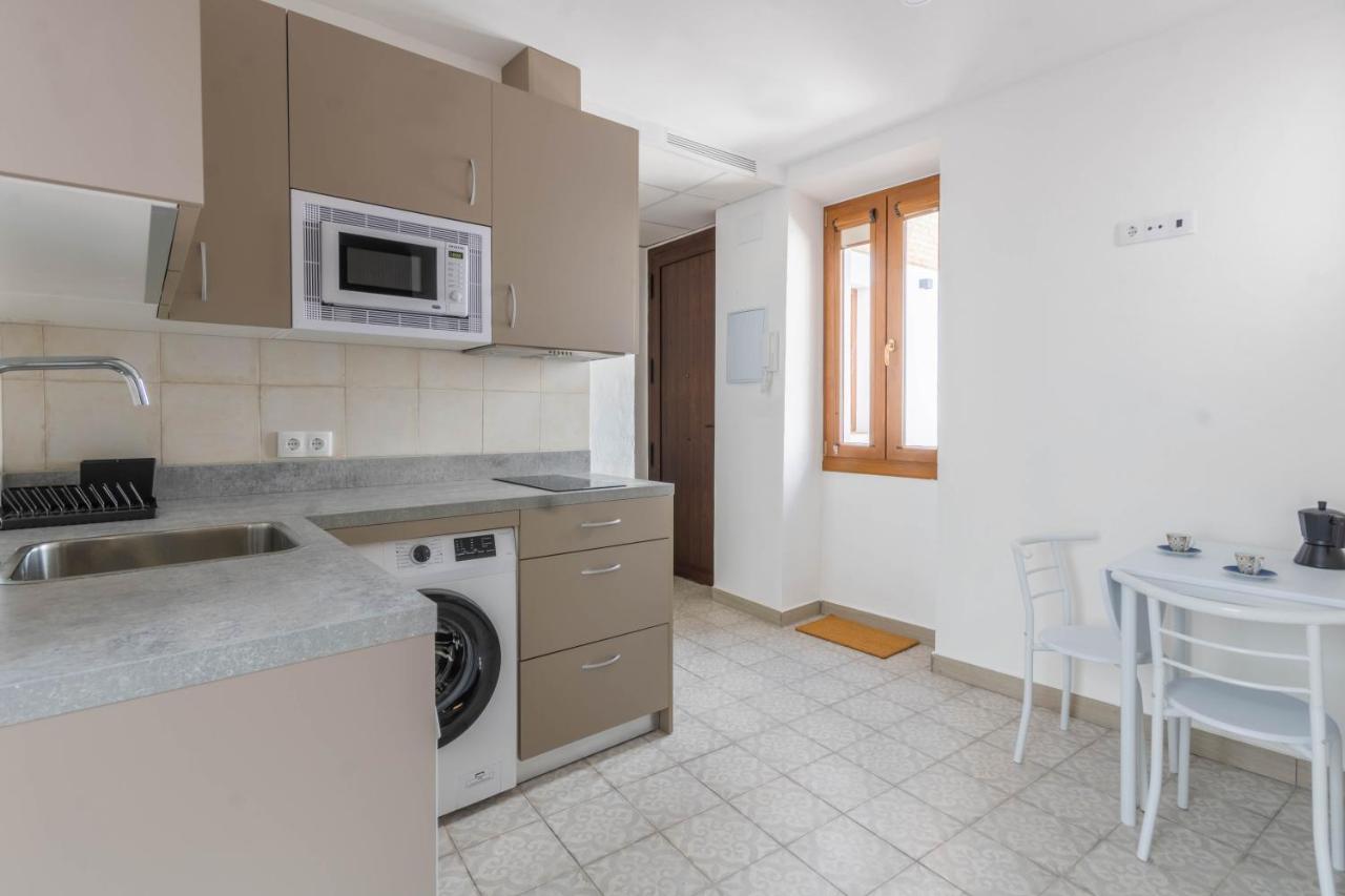 Apartamentos Miguel De Cervantes Centro Kordoba Zewnętrze zdjęcie