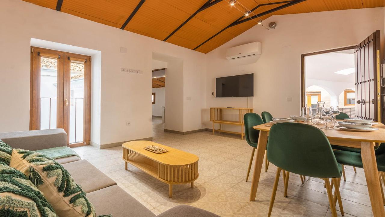 Apartamentos Miguel De Cervantes Centro Kordoba Zewnętrze zdjęcie