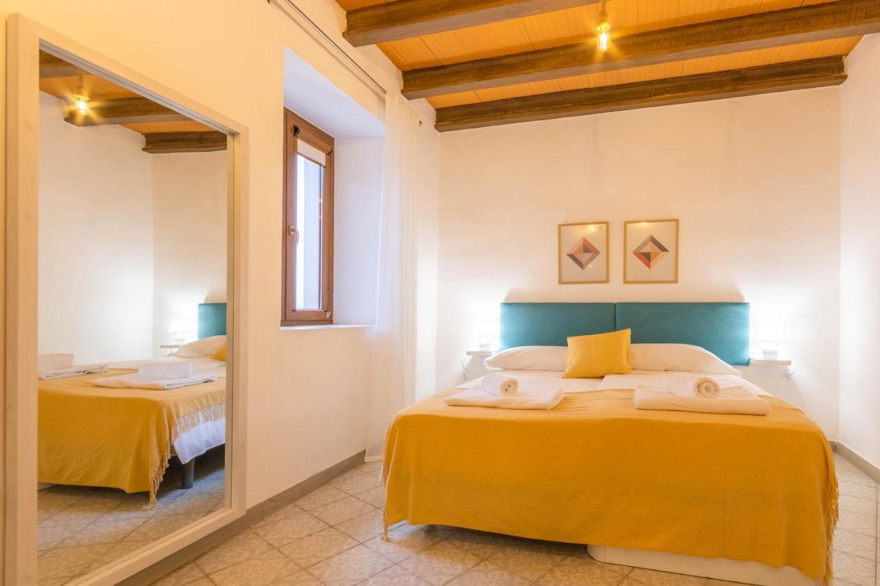 Apartamentos Miguel De Cervantes Centro Kordoba Zewnętrze zdjęcie