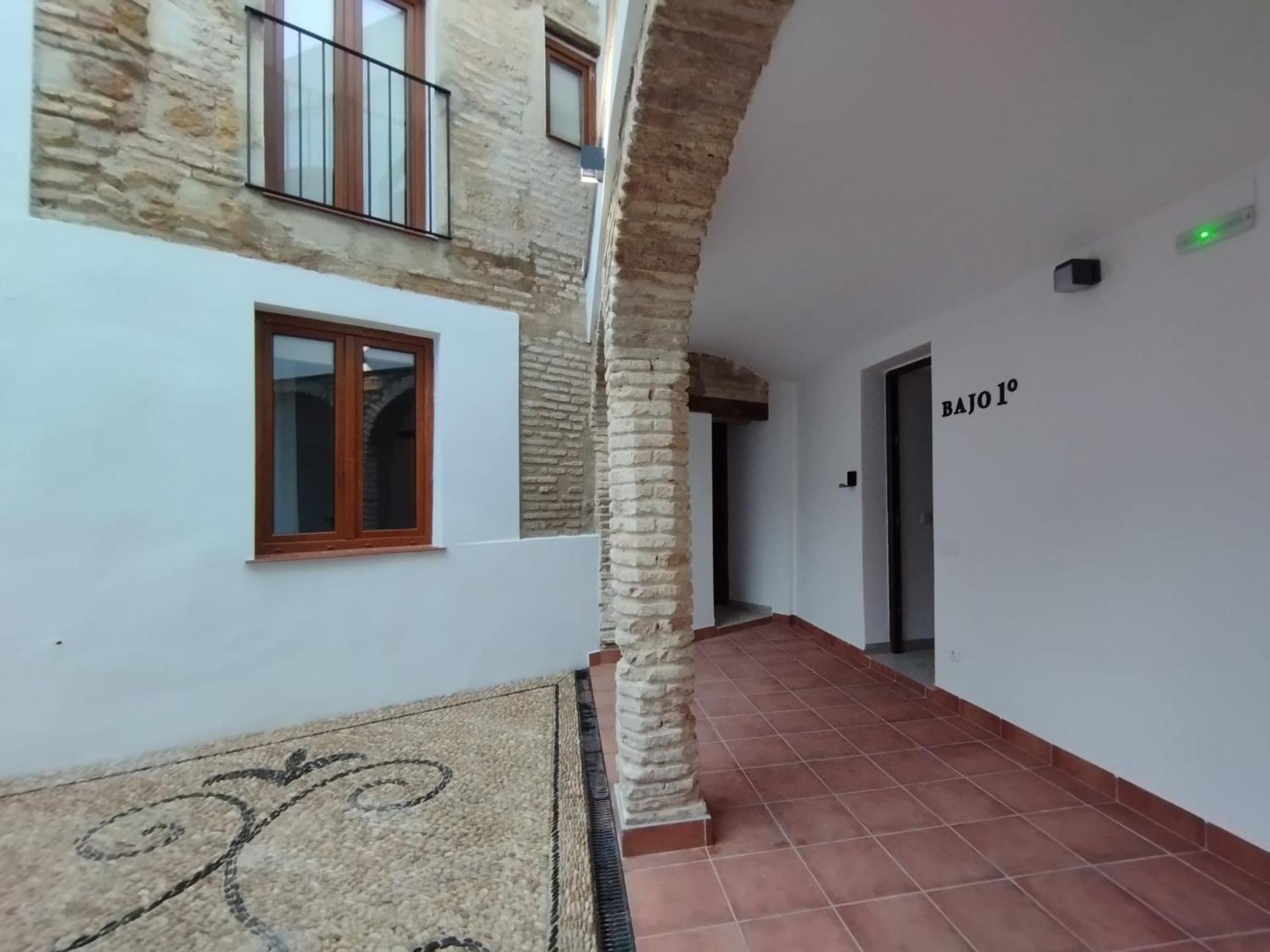 Apartamentos Miguel De Cervantes Centro Kordoba Zewnętrze zdjęcie