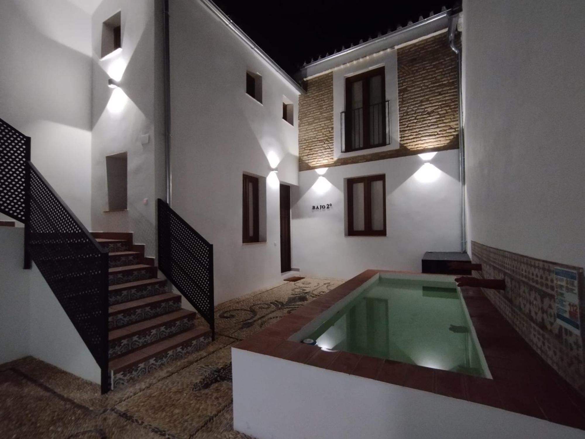 Apartamentos Miguel De Cervantes Centro Kordoba Zewnętrze zdjęcie