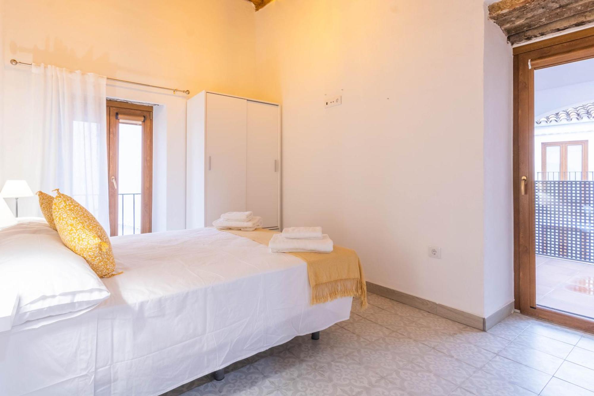 Apartamentos Miguel De Cervantes Centro Kordoba Zewnętrze zdjęcie