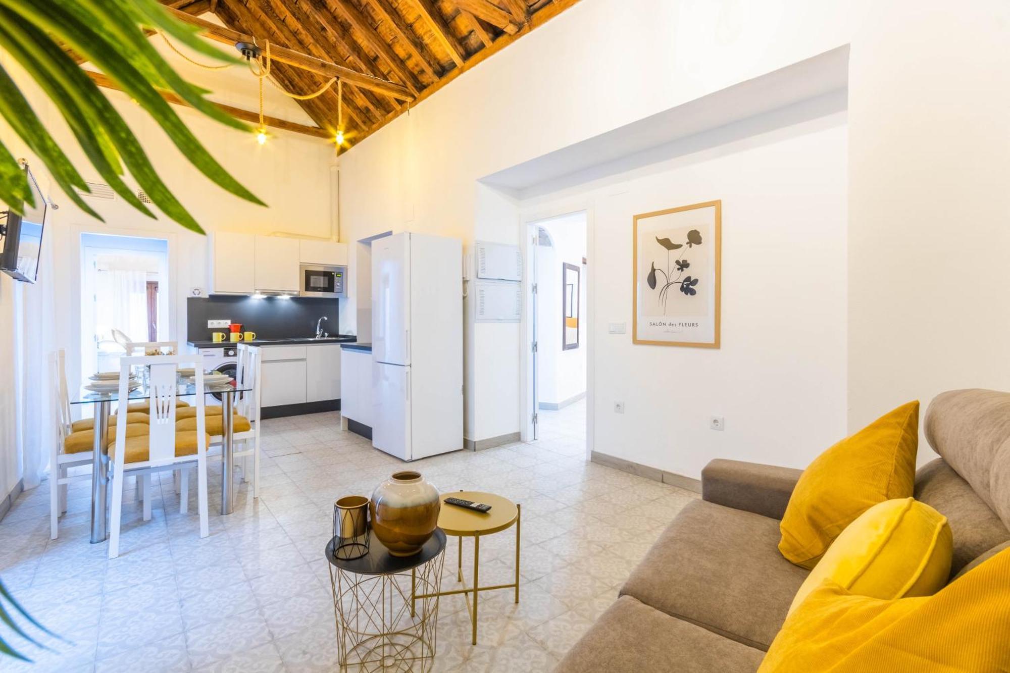 Apartamentos Miguel De Cervantes Centro Kordoba Zewnętrze zdjęcie