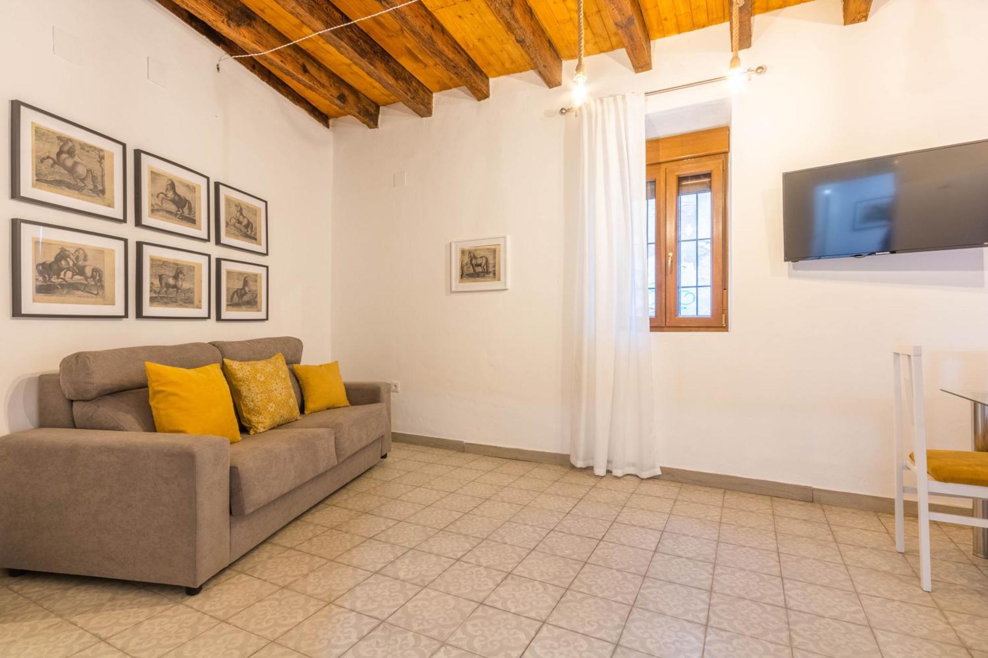Apartamentos Miguel De Cervantes Centro Kordoba Zewnętrze zdjęcie