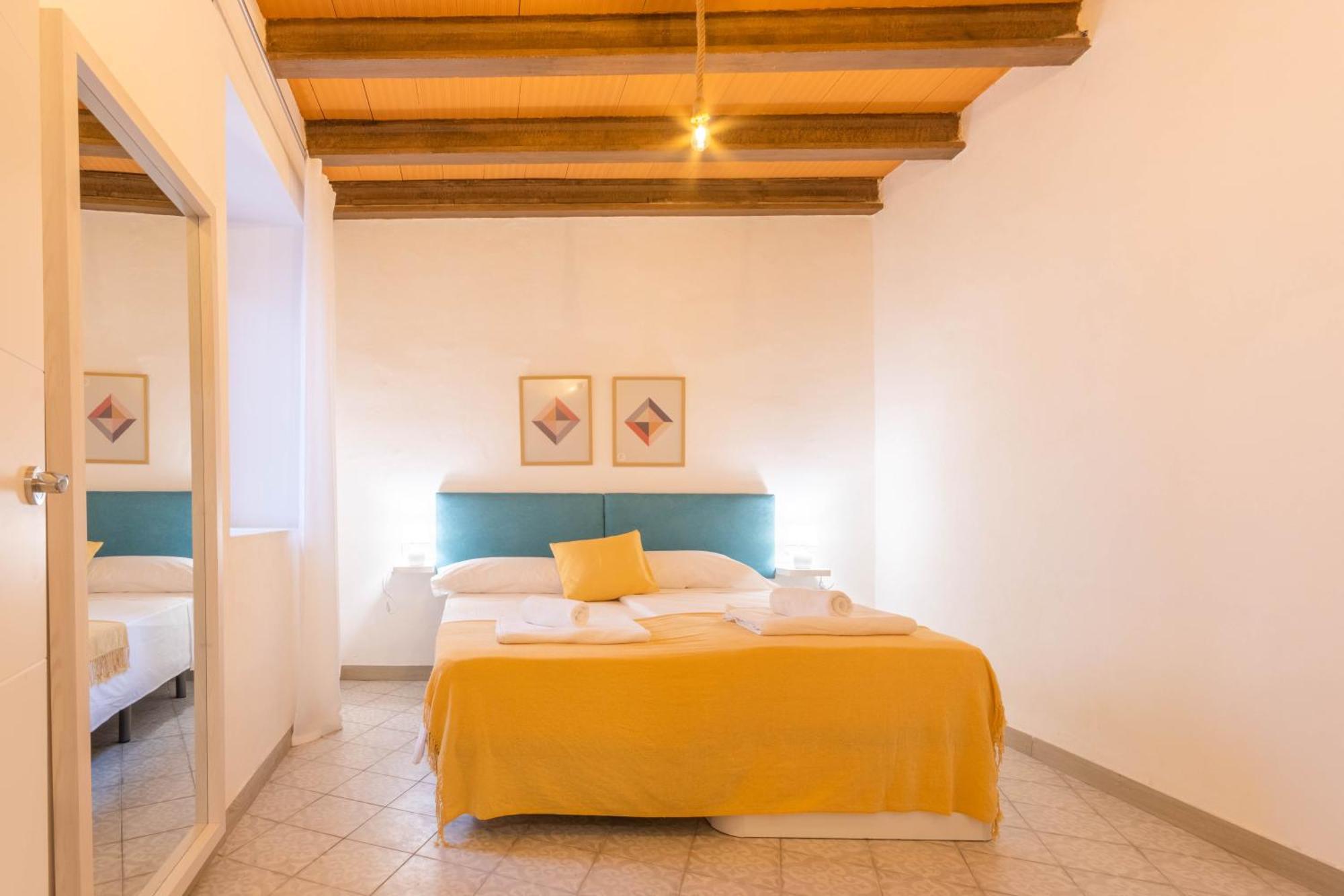 Apartamentos Miguel De Cervantes Centro Kordoba Zewnętrze zdjęcie